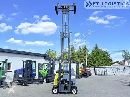 Stivuitor multidirectional Combilift