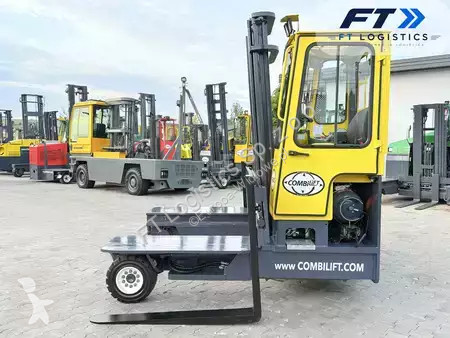 Многоходовой погрузчик Combilift