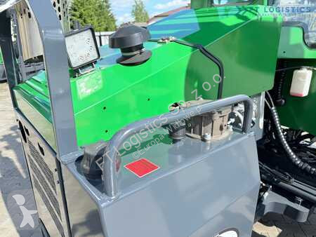 Stivuitor multidirectional Combilift