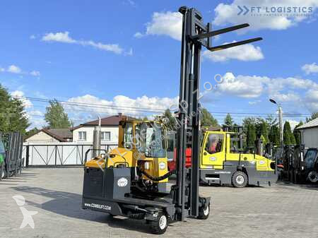 Stivuitor multidirectional Combilift