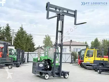 Štvorcestný vysokozdvižný vozík Combilift