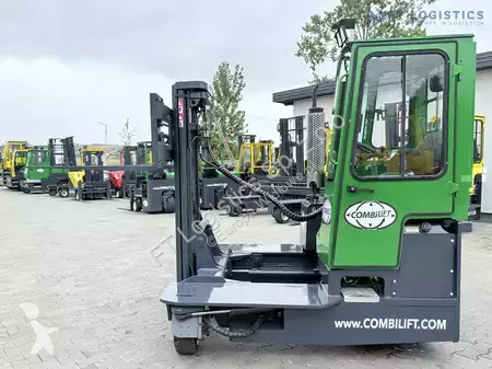 Štvorcestný vysokozdvižný vozík Combilift