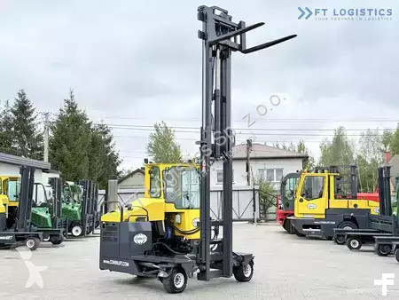 Štvorcestný vysokozdvižný vozík Combilift