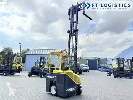 رافعة شوكية متعددة الاتجاهات Combilift