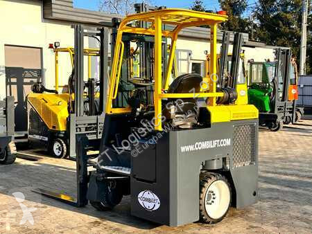 Stivuitor multidirectional Combilift