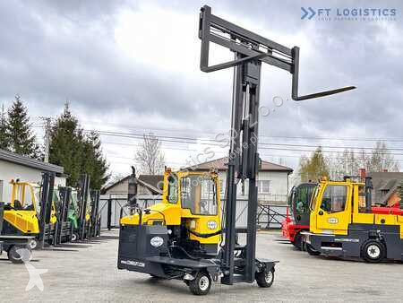 Stivuitor multidirectional Combilift