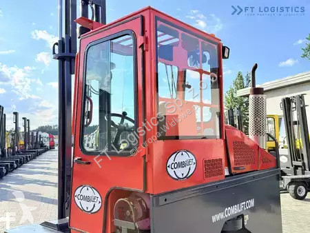 Štvorcestný vysokozdvižný vozík Combilift