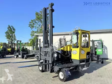 Štvorcestný vysokozdvižný vozík Combilift