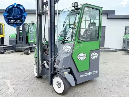 رافعة شوكية متعددة الاتجاهات Combilift