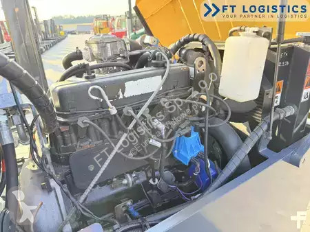 Многоходовой погрузчик Combilift