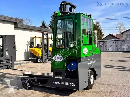 Štvorcestný vysokozdvižný vozík Combilift