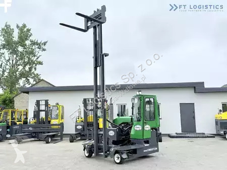 Štvorcestný vysokozdvižný vozík Combilift