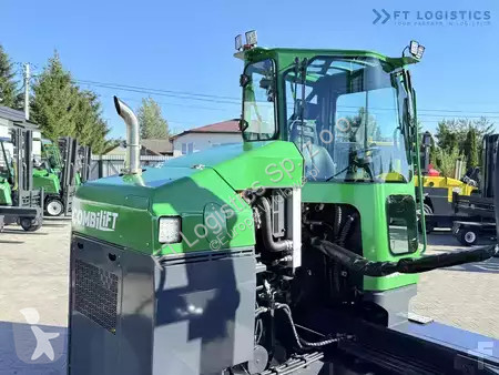 Štvorcestný vysokozdvižný vozík Combilift