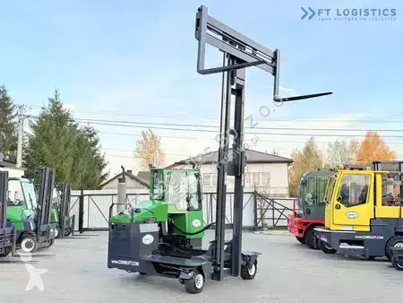 Štvorcestný vysokozdvižný vozík Combilift