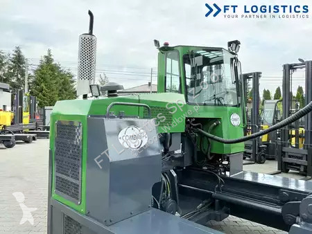 رافعة شوكية متعددة الاتجاهات Combilift