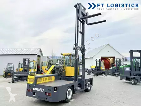 رافعة شوكية متعددة الاتجاهات Combilift