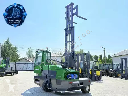 Stivuitor multidirectional Combilift