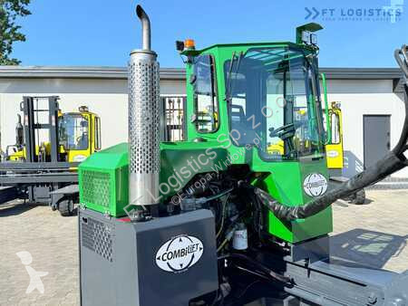 Stivuitor multidirectional Combilift