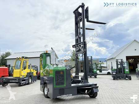 Stivuitor multidirectional Combilift