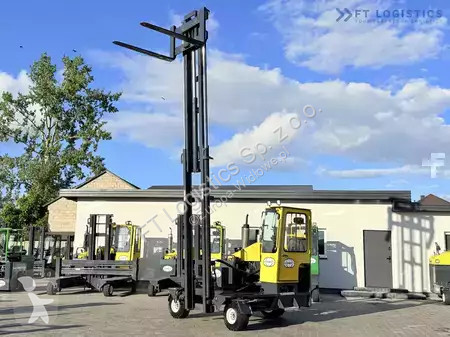 Štvorcestný vysokozdvižný vozík Combilift