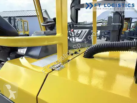 Štvorcestný vysokozdvižný vozík Combilift