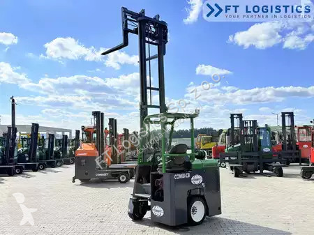 رافعة شوكية متعددة الاتجاهات Combilift