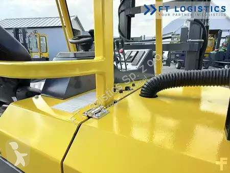 رافعة شوكية متعددة الاتجاهات Combilift