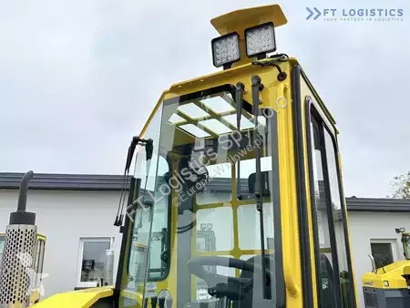 Štvorcestný vysokozdvižný vozík Combilift