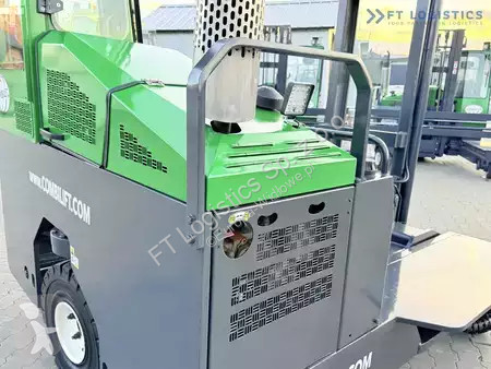 Štvorcestný vysokozdvižný vozík Combilift