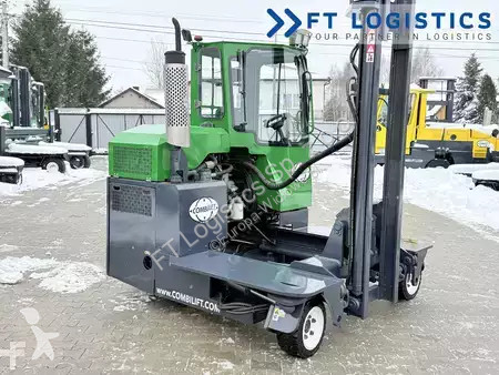 Štvorcestný vysokozdvižný vozík Combilift