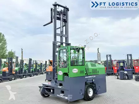 رافعة شوكية متعددة الاتجاهات Combilift