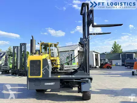 Многопосочен кар Combilift