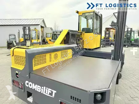 رافعة شوكية متعددة الاتجاهات Combilift