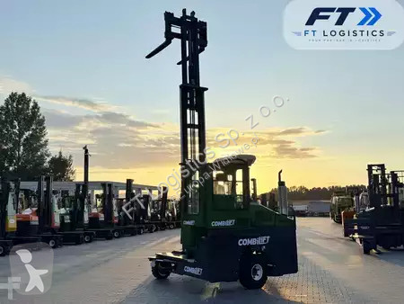 Stivuitor multidirectional Combilift