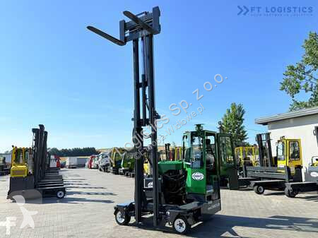 Stivuitor multidirectional Combilift