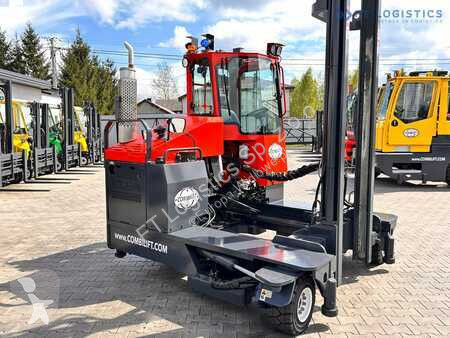 Empilhador multi direccional Combilift