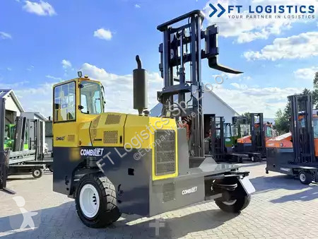 Многопосочен кар Combilift