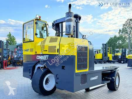 Empilhador multi direccional Combilift
