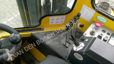 Stivuitor multidirectional Combilift