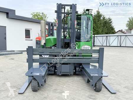 رافعة شوكية متعددة الاتجاهات Combilift