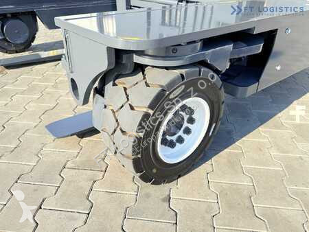 Stivuitor multidirectional Combilift