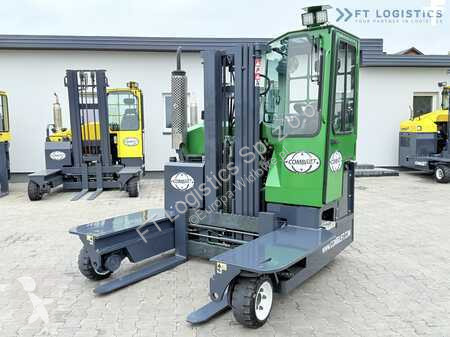 Stivuitor multidirectional Combilift
