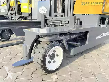 Štvorcestný vysokozdvižný vozík Combilift