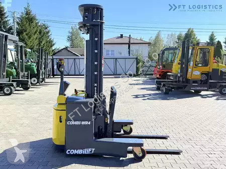 Štvorcestný vysokozdvižný vozík Combilift