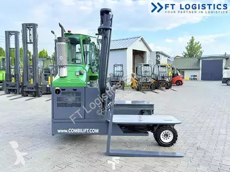 Многопосочен кар Combilift