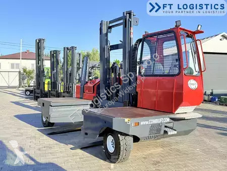 Stivuitor multidirectional Combilift