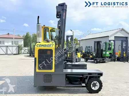 Многопосочен кар Combilift