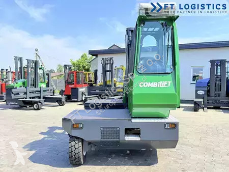 Многоходовой погрузчик Combilift