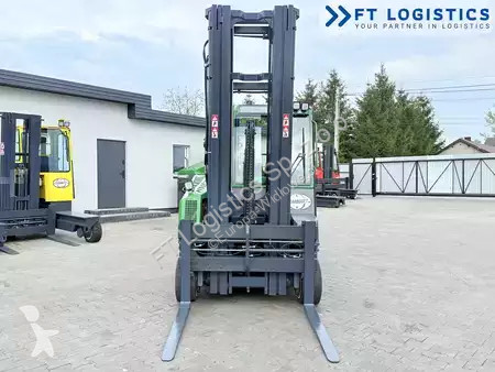 Многоходовой погрузчик Combilift