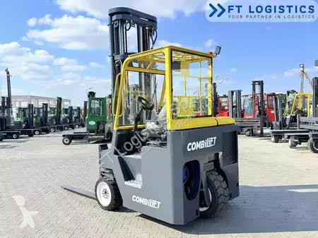 Многоходовой погрузчик Combilift